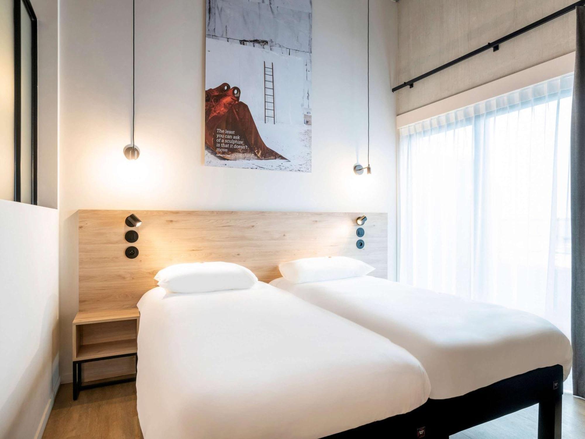 Ibis Styles ナミュール エクステリア 写真
