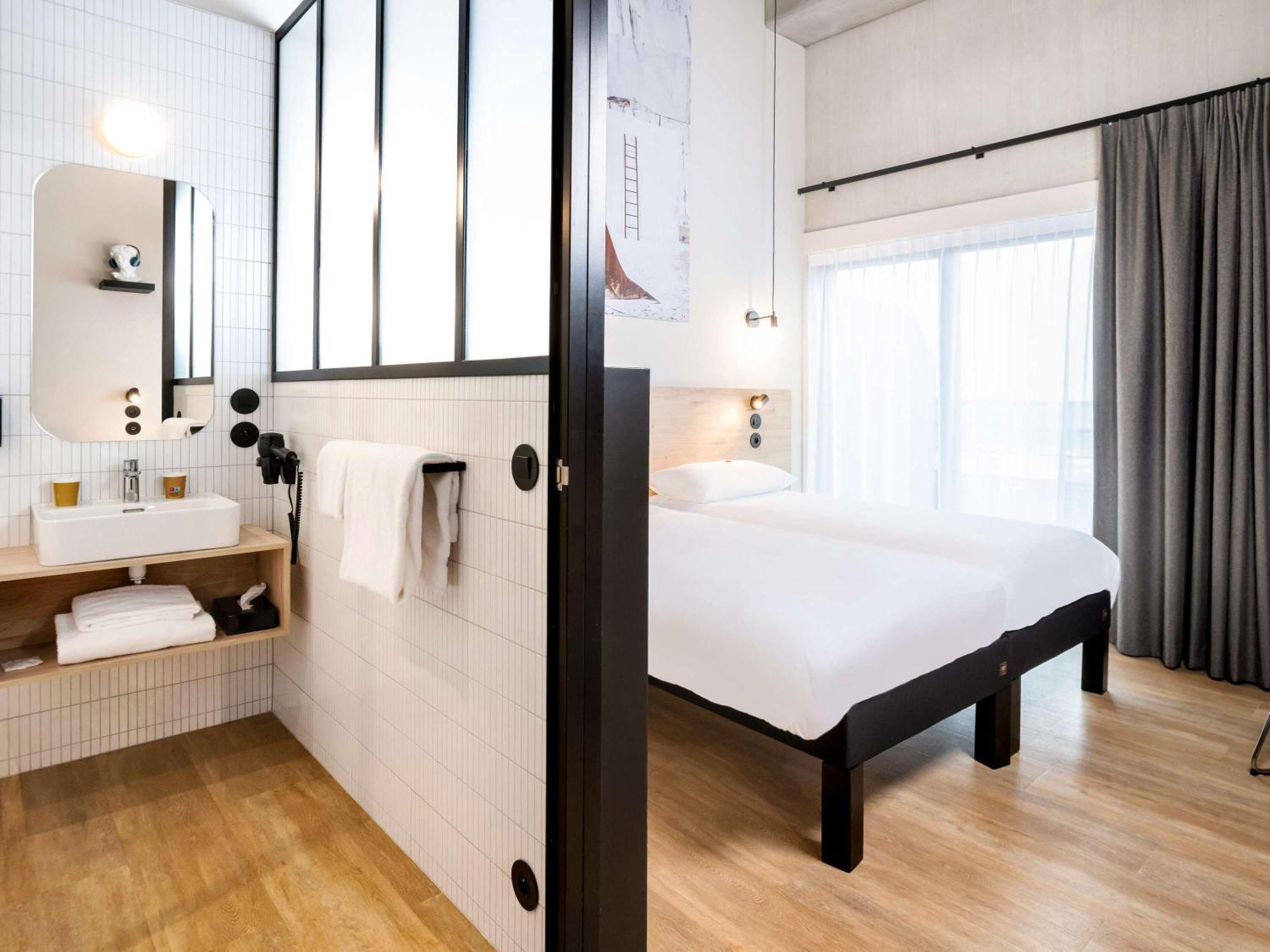 Ibis Styles ナミュール エクステリア 写真